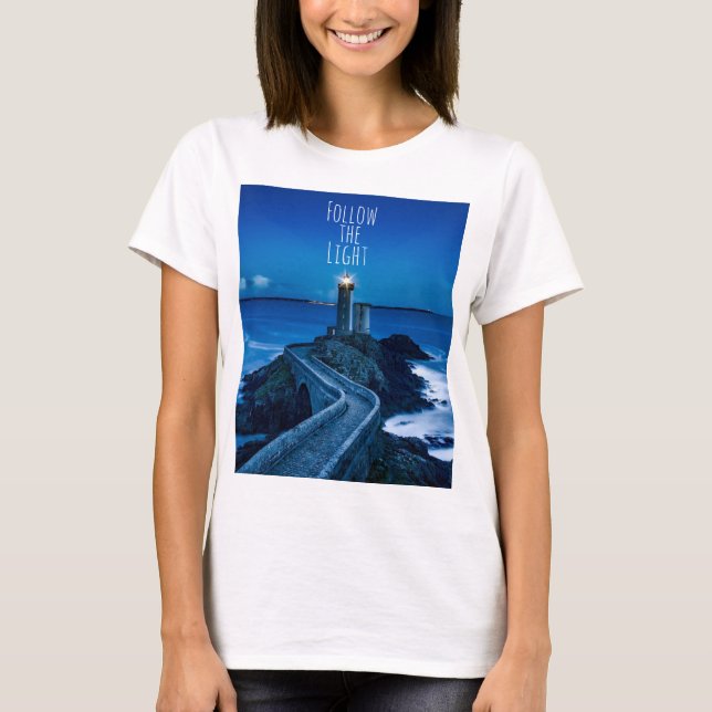 Camiseta El faro sigue la luz (Anverso)