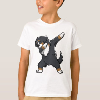 Camiseta El frotar del perro de montaña de Bernese