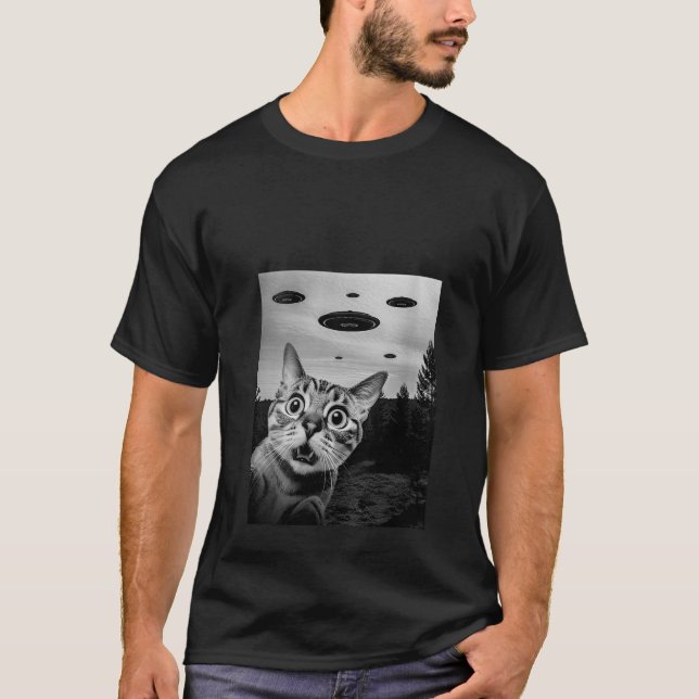Camiseta El gato Alien invade OVNIs curioso estético extrañ (Anverso)