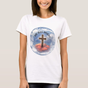 Camiseta Él Ha Resucitado Cruz Áspera Con Nubes