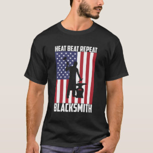 Camiseta El herrero se calienta y repite la bandera de los