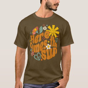 Camiseta El Hippie Retro Groovy Aquí Viene El Sol Positivo 