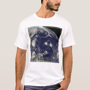 Camiseta El Huracán Irene Se Desplaza Por Las Bahamas.