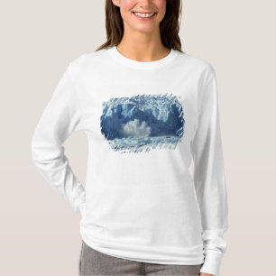 Camiseta El iceberg recién descolorido chocando en frío