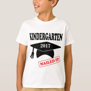 Camiseta El jardín de infancia lo clavó - año personalizado
