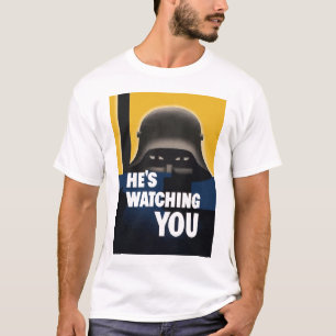 Camiseta Él le está mirando