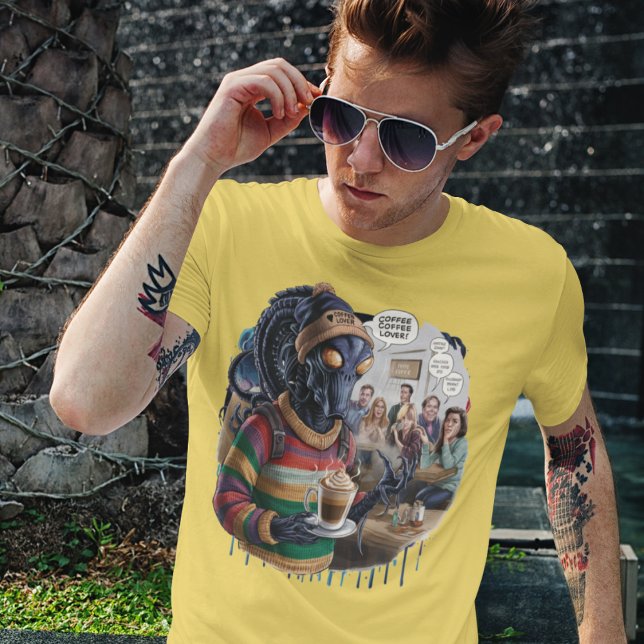 Camiseta El lindo alien de los amantes del café (Subido por el creador)