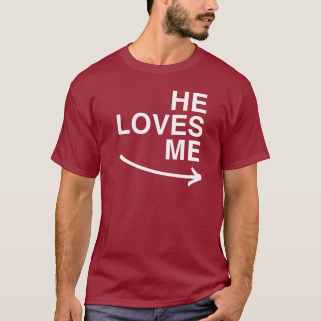 Camiseta Él me ama (derecho) - .png (Anverso)