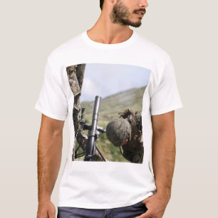 Camiseta El método de la directo-endecha de morteros de la