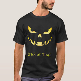 Camiseta El monstruo asustadizo amarillo observa la