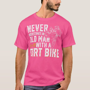Camiseta El motociclista vintage nunca subestima la motocic