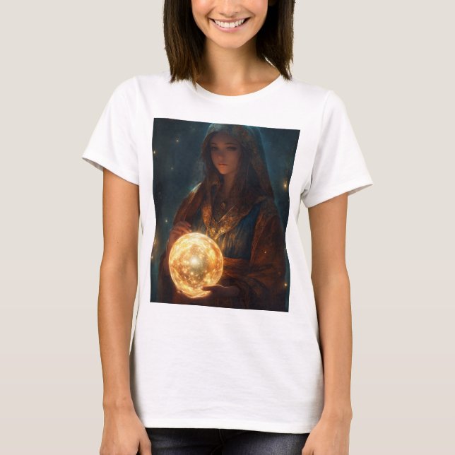 Camiseta El orbo del misterio: la luz en sus manos (Anverso)