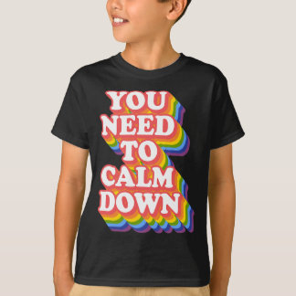 Camiseta El orgullo gay por la igualdad arcoiris que necesi