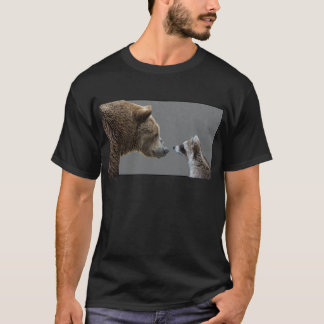 Camiseta El oso Grizzle resuelve el mapache