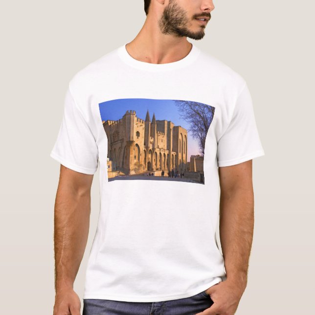 Camiseta El Palacio del Papa en Aviñón con gente (Anverso)