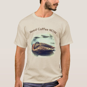 Camiseta El pato dormido necesita un café divertido