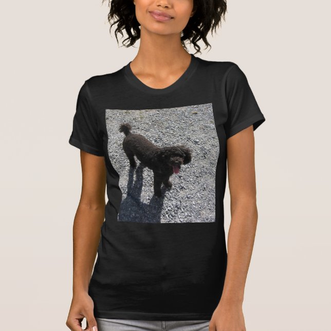 Camiseta El pequeño caniche negro (Anverso)