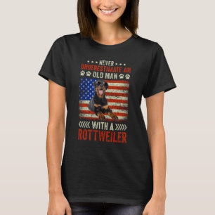 Camiseta El perro abuelo padre nunca subestima el motín del