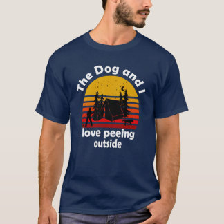Camiseta El perro y yo orinamos acampando con un perro amig