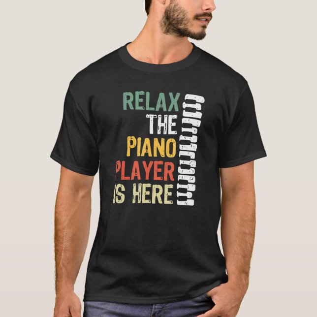 Camiseta El Piano Player Está Aquí (Anverso)