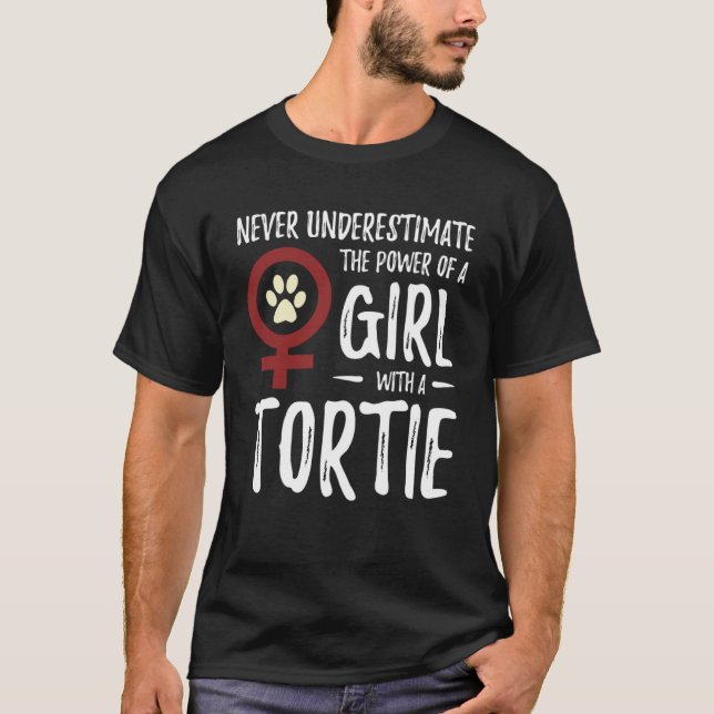 Camiseta El poder de la Chica Tortie Gato Feminista Mamá (Anverso)