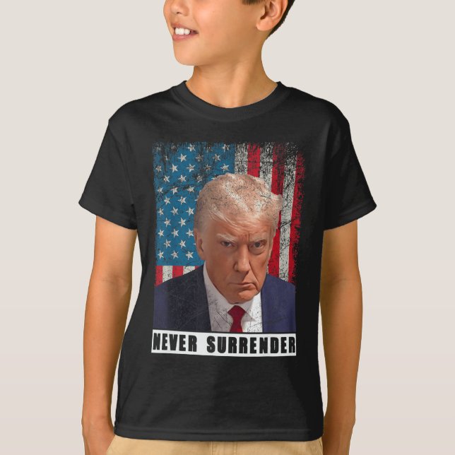 Camiseta El presidente de Trump 2024 fue asesinado de un as (Anverso)
