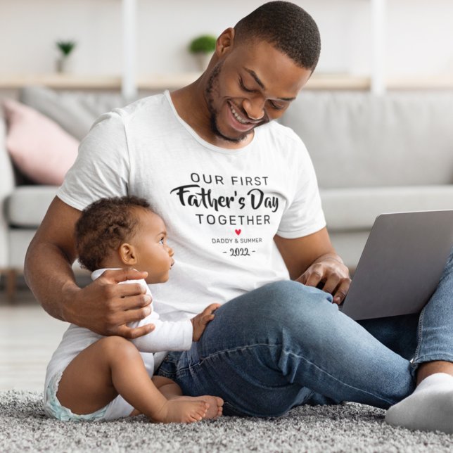 Camiseta El primer día del padre juntos (Subido por el creador)