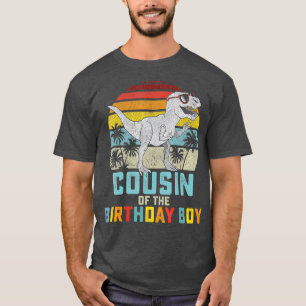 Camiseta El primo del niño de los dinosaurios del cumpleaño