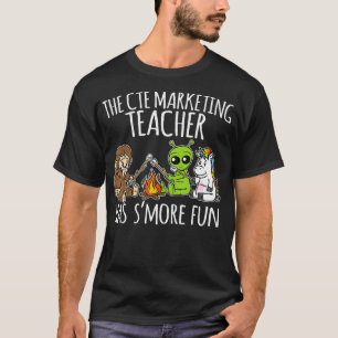 Camiseta El profesor de marketing de CTE tiene más regalos 