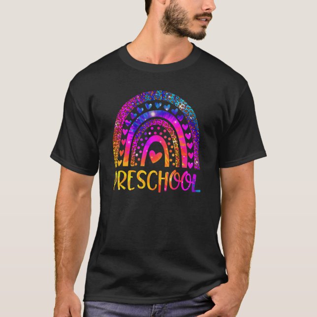 Camiseta El profesor de preescolar Leopard Tie Dye Rainbow  (Anverso)