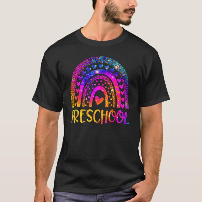 Camiseta El profesor de preescolar Leopard Tie Dye Rainbow  (Anverso)