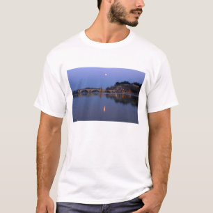 Camiseta El puente Pont St. Benezet en Aviñón sobre el