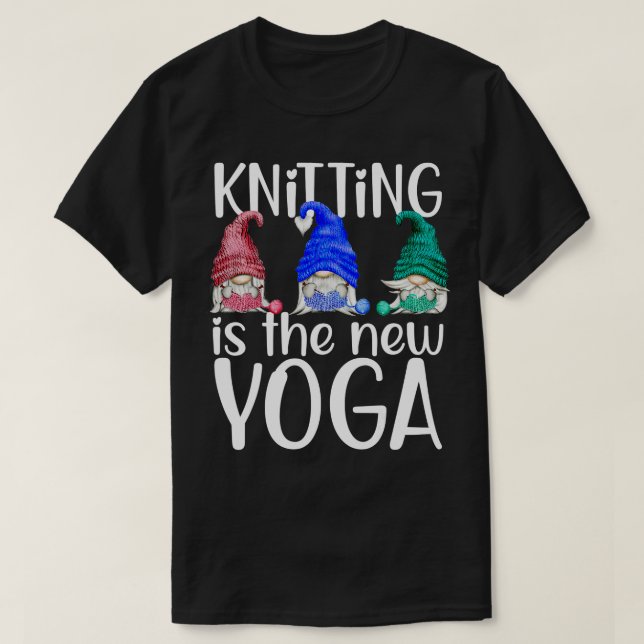 Camiseta El Punto Es Divertido El Nuevo Gnomo De Yoga (Diseño del anverso)