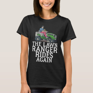 Camiseta El ranger del césped monta en el divertido césped 