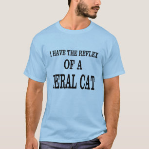 Camiseta ¡El reflejo de un gato salvaje!