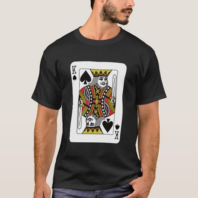 Camiseta El Rey de las Espadas Jugando Tarjeta Poker (Anverso)