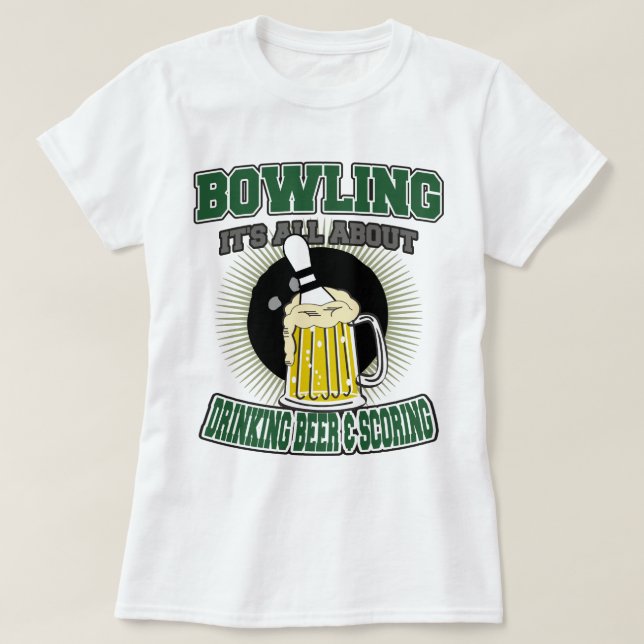 Camiseta El rodar él está todo sobre la cerveza de (Diseño del anverso)