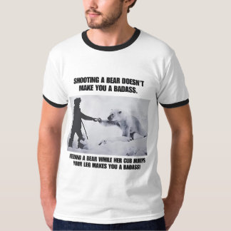 Camiseta Él se está volviendo más humilde que tú