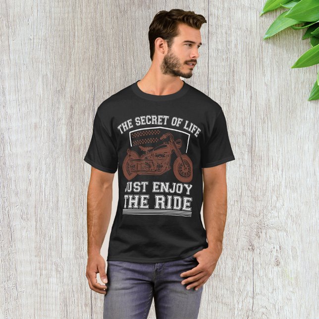 Camiseta El Secreto De La Vida Simplemente Disfruta El Pase (Subido por el creador)