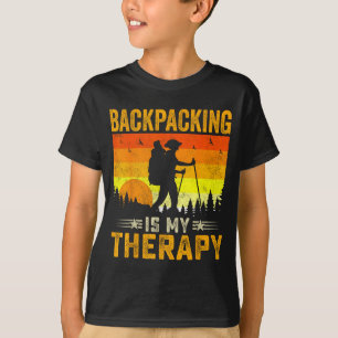 Camiseta El senderismo es terapia - camping al aire libre r