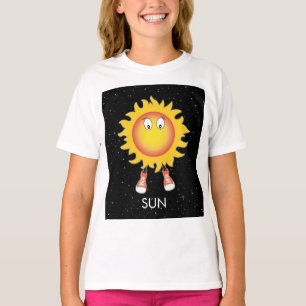 Camiseta El sol y las estrellas en el espacio