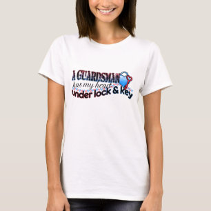 Camiseta El soldado de la guardia tiene mi corazón bajo la
