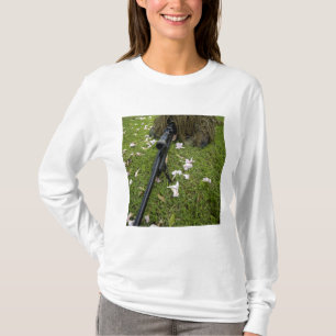 Camiseta El soldado practica tácticas de francotiradores