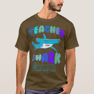 Camiseta El tiburón profesor hace tu trabajo martillo de la