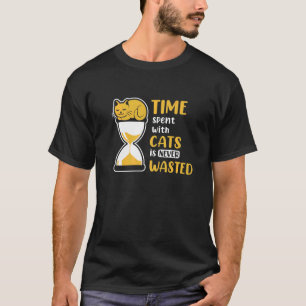 Camiseta El tiempo pasado con gatos nunca se desperdicia