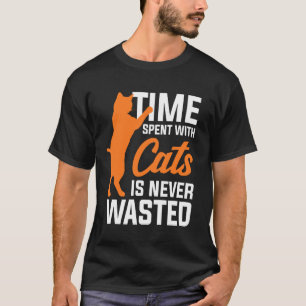 Camiseta El tiempo pasado con gatos nunca se desperdicia