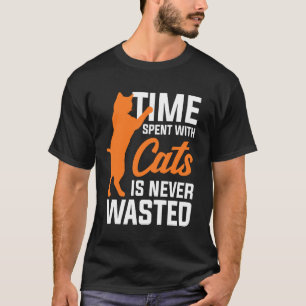 Camiseta El tiempo pasado con gatos nunca se desperdicia