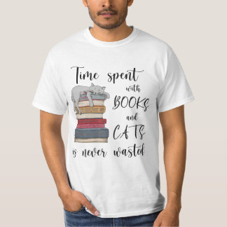 Camiseta El tiempo pasado con libros y gatos nunca se despe