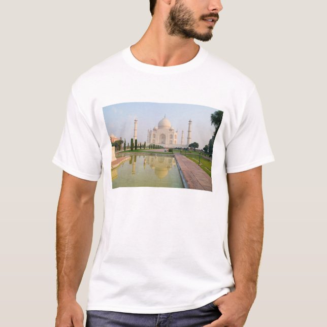 Camiseta El tranquilo Taj Mahal al al amanecer uno de los (Anverso)