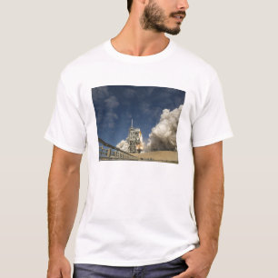 Camiseta El transbordador espacial Atlantis levanta 20